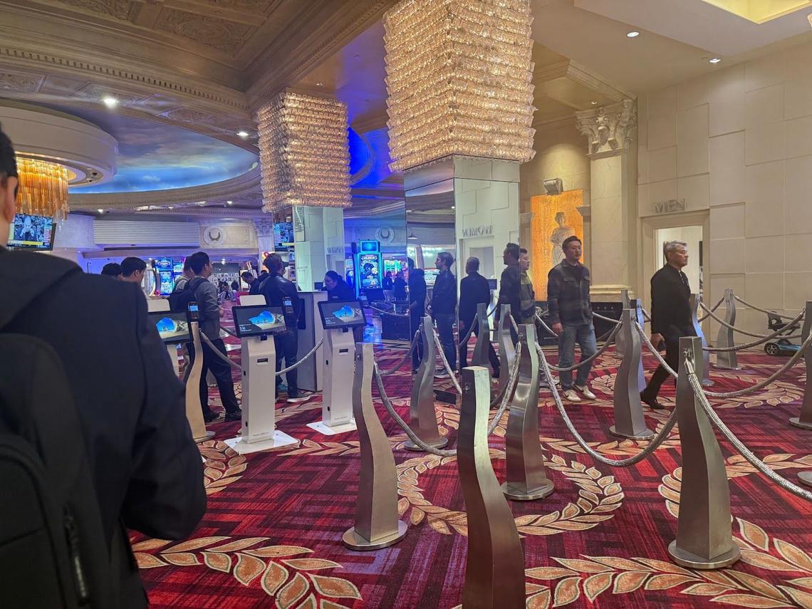  Lines run long on weekends. Photo credit: Nishka Dhawan 