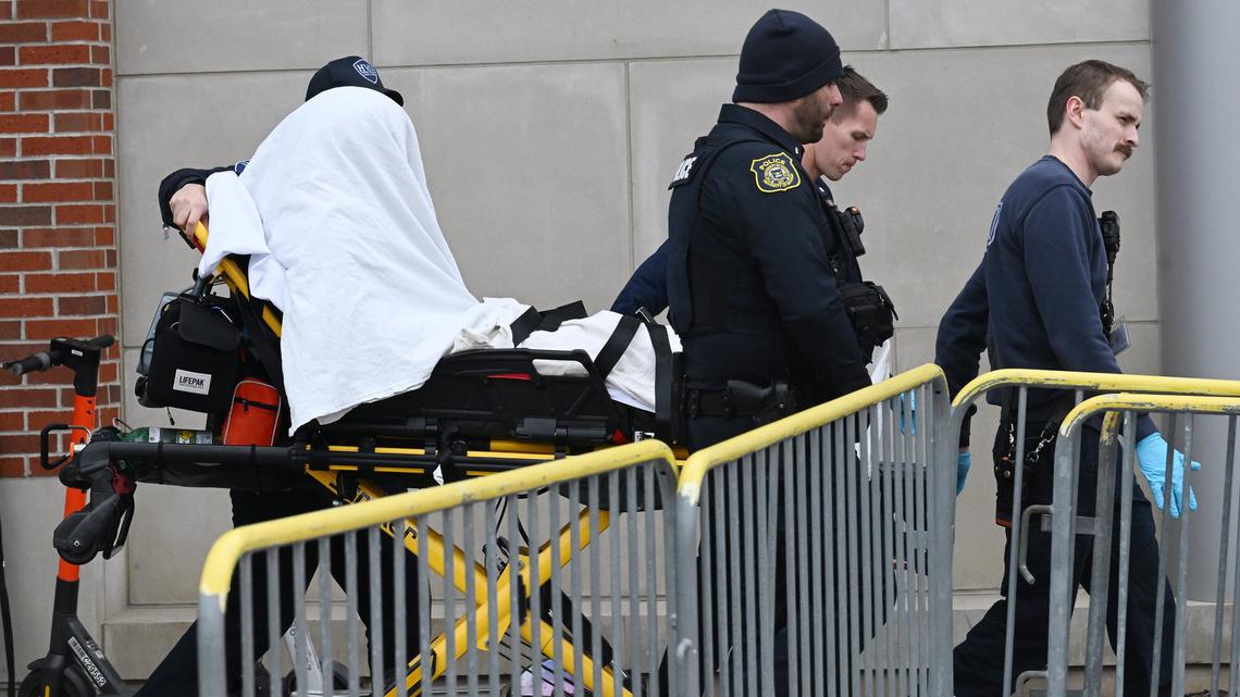 Michigan star guard Cadeau suffers medical incident ahead of Final Four