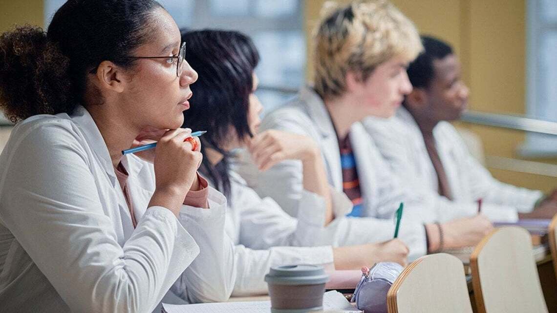 Medical school debt and refinancing: How borrowers are managing student loans 