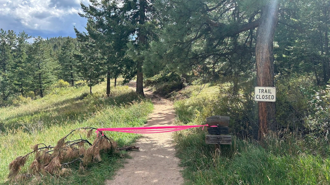 Dead horse closes hiking trail near Rocky Mountain National Park 