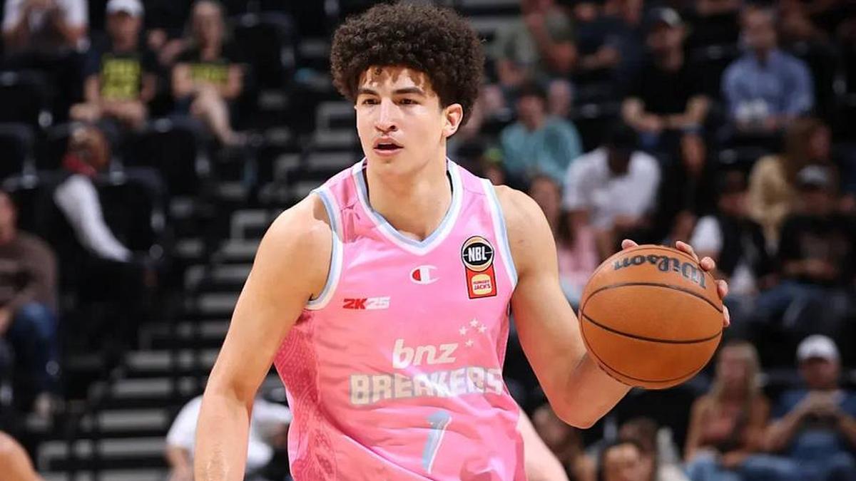 Karim Lopez handling the ball | Melissa Majchrzak/NBAE via Getty Images | Melissa Majchrzak/NBAE via Getty Images 