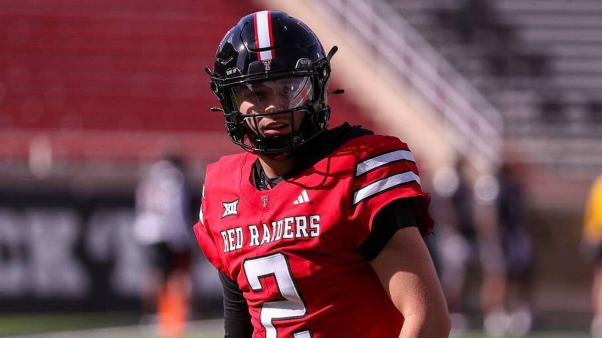  Texas Tech's Brendan Sorsby goes through warmups before the spring football game, Friday, April 17, 2026, at Jones AT&T Stadium. | Nathan Giese/Avalanche-Journal / USA TODAY NETWORK via Imagn Images 