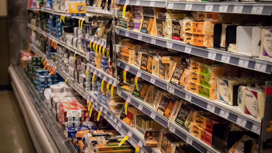 Dairy Farm Refuses Recall as E. Coli Outbreak Sickens Consumers in 3 States 