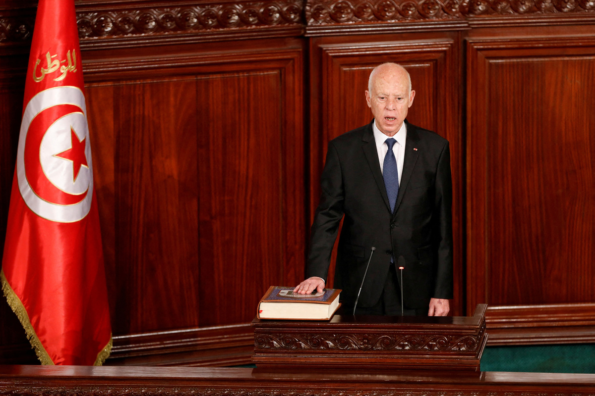 FILE PHOTO: Tunisia's President Kais Saied attends his swearing-in ceremony for his second term at the parliament in Tunis, Tunisia October 21, 2024. REUTERS/Zoubeir Souissi/File Photo