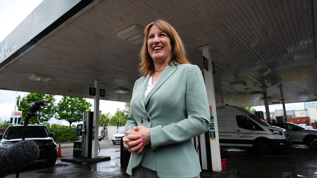 Chancellor of the Exchequer Rachel Reeves during a visit to a petrol station, as a planned increase in fuel duty has been scrapped to help motorists, in Leeds, Britain, May 20, 2026. Jacob King/Pool via REUTERS