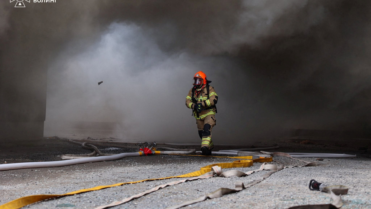 Russian attack on Ukraine's western city of Lutsk kills three, governor ...