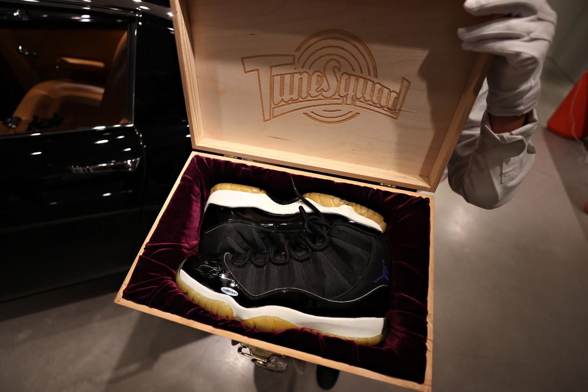  Michael Jordan–signed "Player Sample" Air Jordan 11 ‘Space Jam' sneakers displayed during a Sotheby's auction preview in New York City on July 14, 2021. (Photo by Cindy Ord/Getty Images)