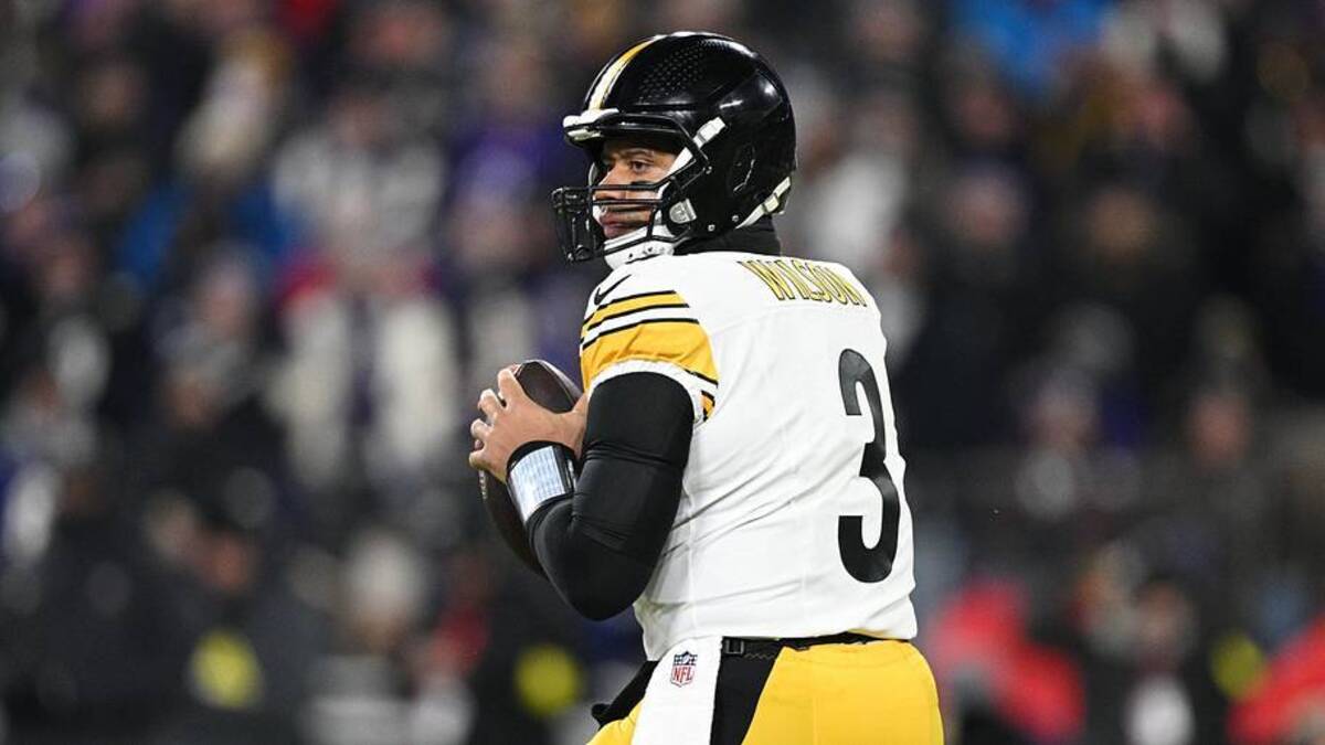  Jan 11, 2025; Baltimore, Maryland, USA; Pittsburgh Steelers quarterback Russell Wilson (3) looks to pass in the first quarter against the Baltimore Ravens in an AFC wild card game at M&T Bank Stadium. Mandatory Credit: Tommy Gilligan-Imagn Images | Tommy Gilligan-Imagn Images 