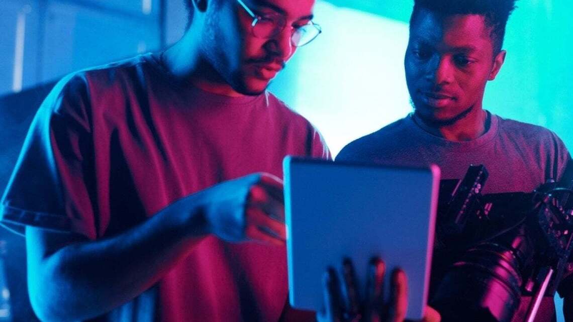 Movies and TV shows casting this week in Miami 