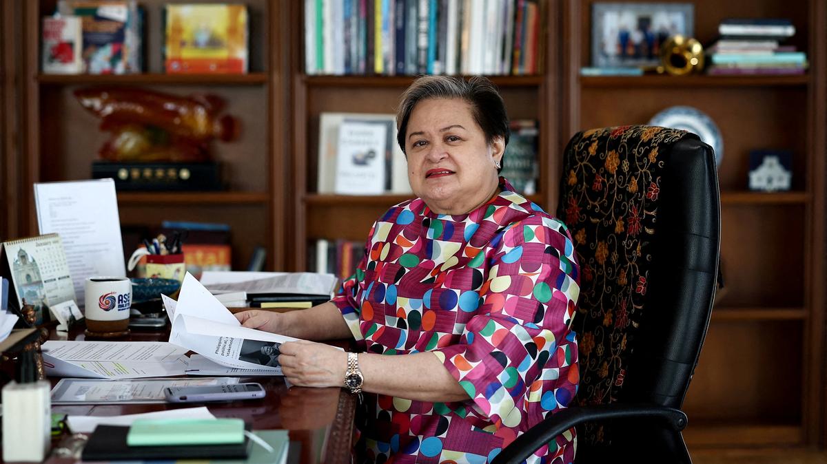 FILE PHOTO: Philippine Foreign Affairs Secretary Ma. Theresa Lazaro speaks with Reuters for an interview in Pasay City, Metro Manila, Philippines, January 22, 2026. REUTERS/Eloisa Lopez/File Photo