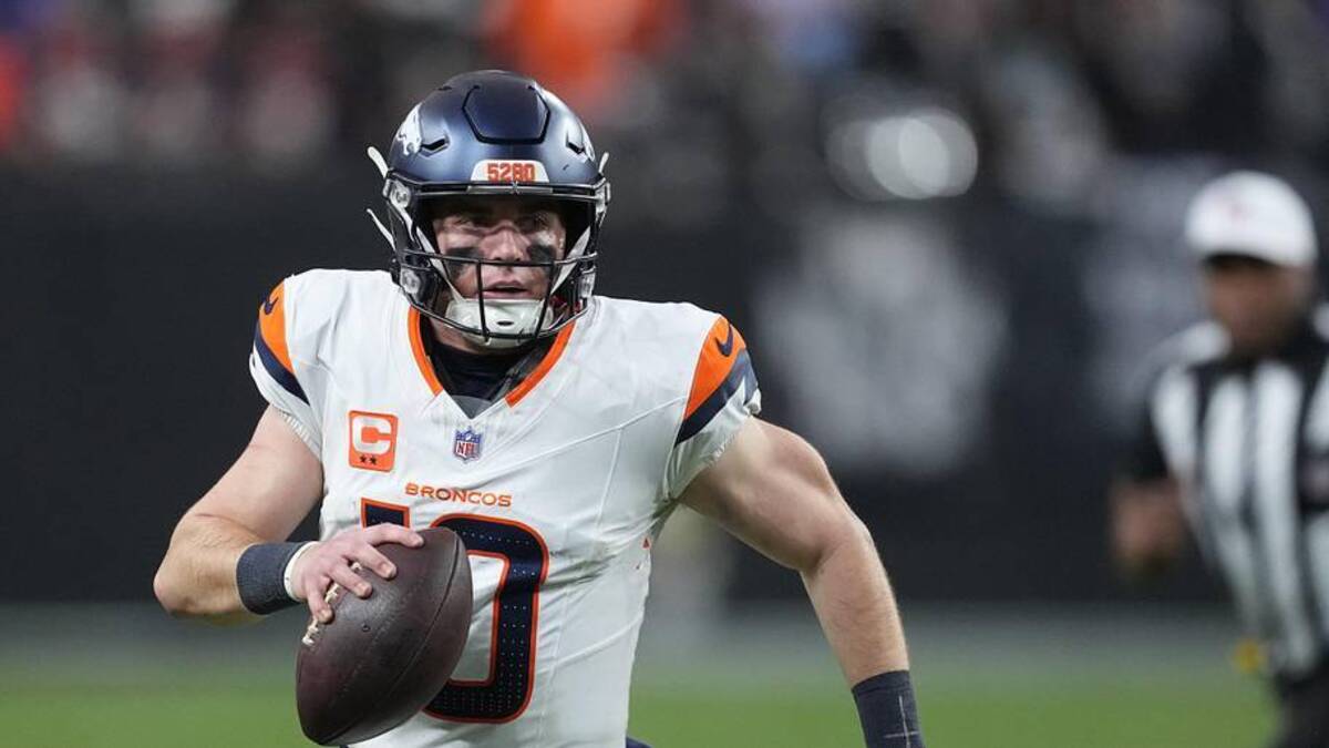  Dec 7, 2025; Paradise, Nevada, USA; Denver Broncos quarterback Bo Nix (10) scrambles against the Las Vegas Raiders during the second half at Allegiant Stadium. Mandatory Credit: Kirby Lee-Imagn Images | Kirby Lee-Imagn Images 