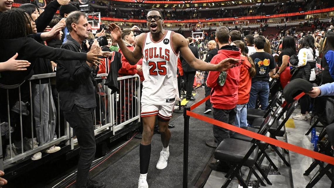 Bulls F Jalen Smith (calf), G Jaden Ivey (knee) done for season 