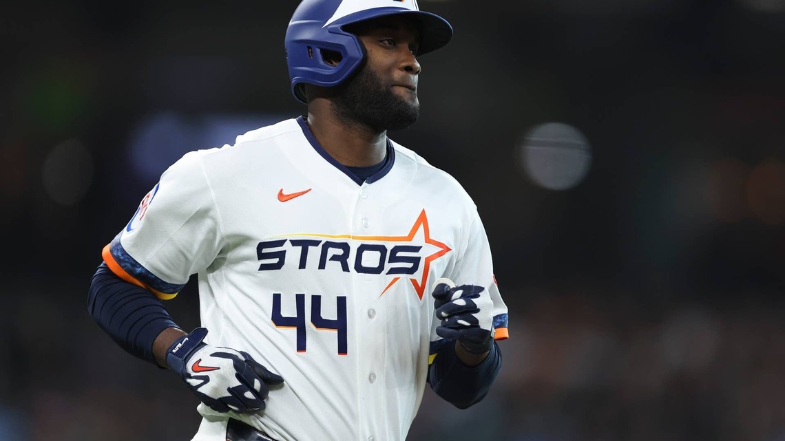 Astros' Yordan Álvarez Nearing Record Held by Aaron Judge 