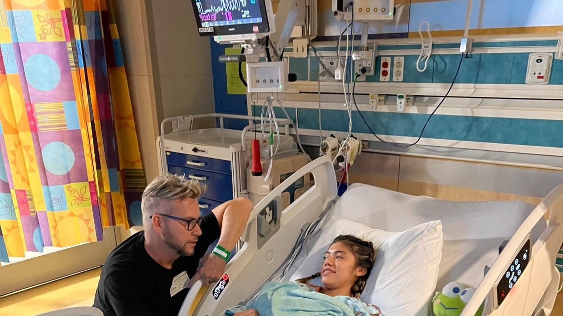 90 Day Fiance's Kenny Niedermeier Supports Hannah Amid Hospitalization 