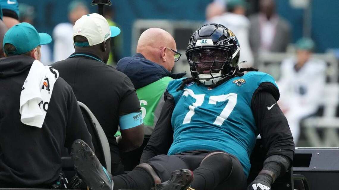 Reports: Jaguars LT Anton Harrison (knee) to undergo surgery