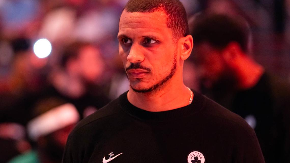 Celtics' Joe Mazzulla Credits Staff After Winning Coach of the Year 