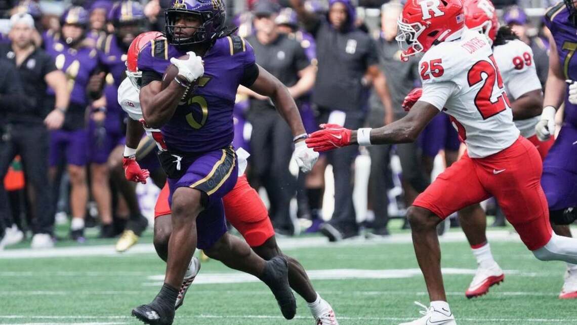 No. 24 Northwestern rushes past Rutgers