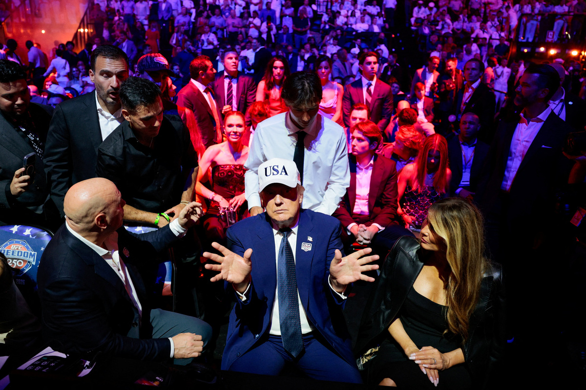 U.S. President Donald Trump gestures as he attends UFC Freedom 250 on the South Lawn of the White House in Washington, D.C., U.S., June 15, 2026. REUTERS/Evan Vucci