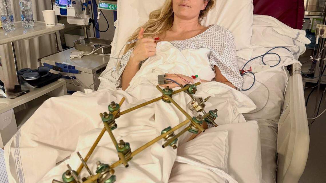 Lindsey Vonn shares hospital photos after 3rd surgery following Olympic crash