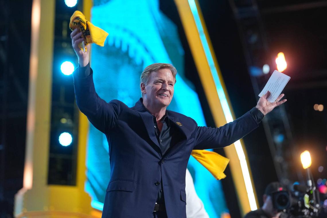  Apr 23, 2026; Pittsburgh, PA, USA; NFL commissioner Roger Goodell holds a Terrible Towel during the 2026 NFL Draft at Acrisure Stadium. Mandatory Credit: Kirby Lee-Imagn Images 