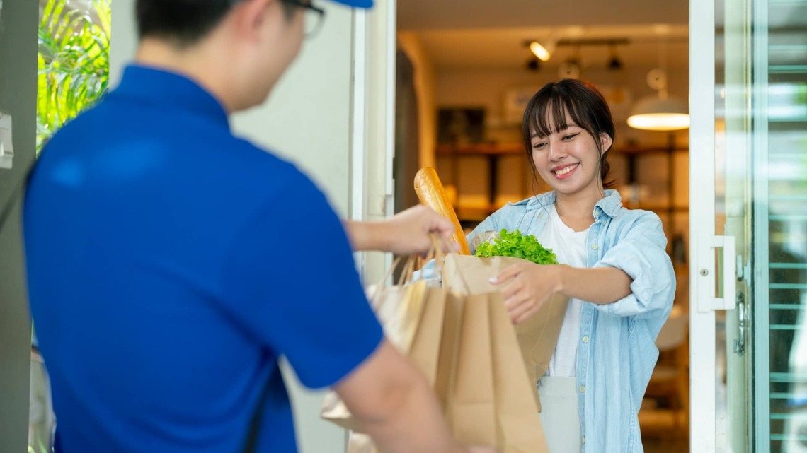 Albertsons has a new advantage over Kroger, Walmart, Amazon for grocery shoppers 