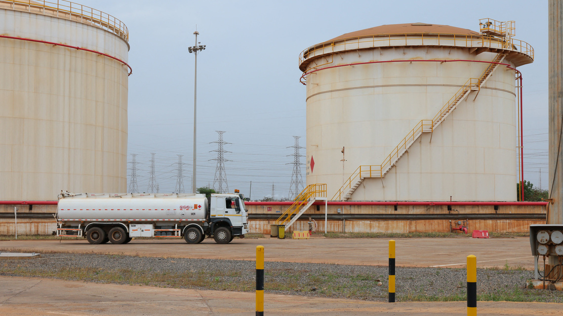 Oil prices ease as US-Iran truce hopes counter Saudi supply risk 