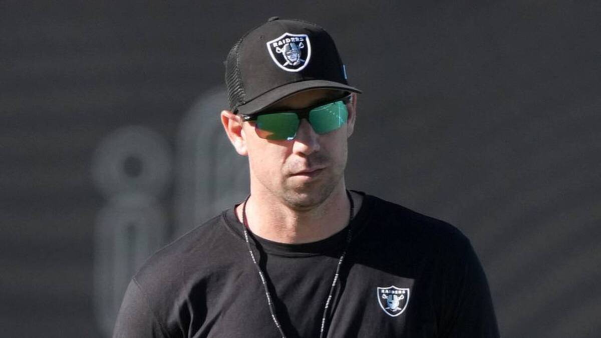  Jun 9, 2026; Henderson, NV, USA; Las Vegas Raiders coach Klint Kubiak during minicamp at Intermountain Health Performance Center. Mandatory Credit: Kirby Lee-Imagn Images | Kirby Lee-Imagn Images 