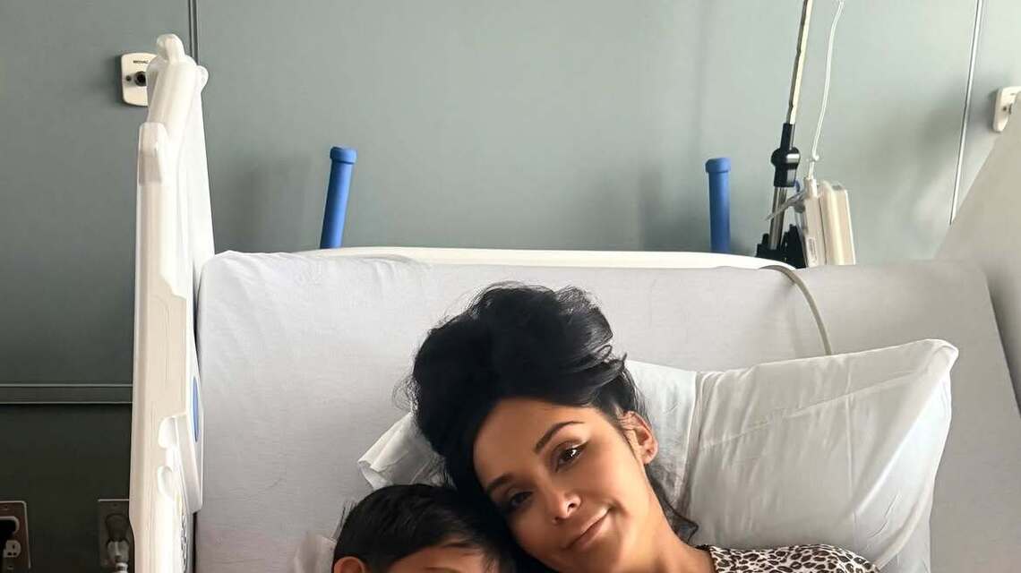 Jersey Shore's Snooki Snuggles With Son While Recovering From Hysterectomy 