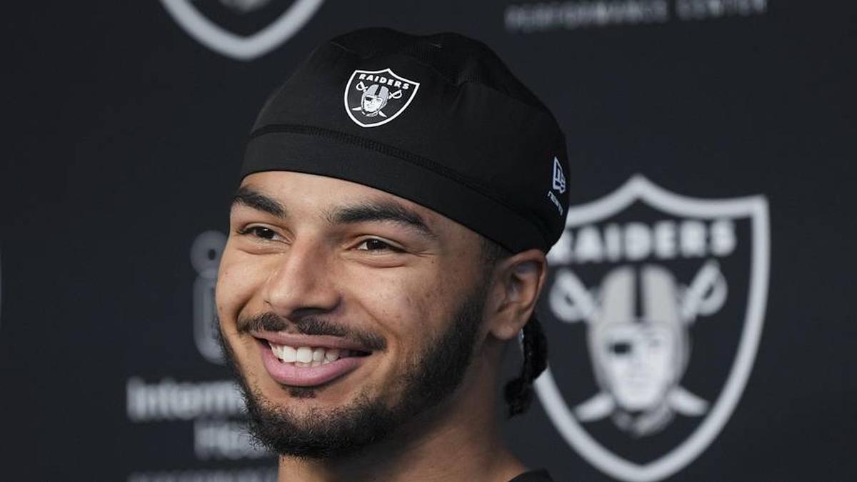  May 2, 2026; Henderson, NV, USA; Las Vegas Raiders safety Treydan Stukes (31) speaks during a news conference at the team's Rookie Minicamp at Intermountain Health Performance Center. Mandatory Credit: Candice Ward-Imagn Images | Candice Ward-Imagn Images 