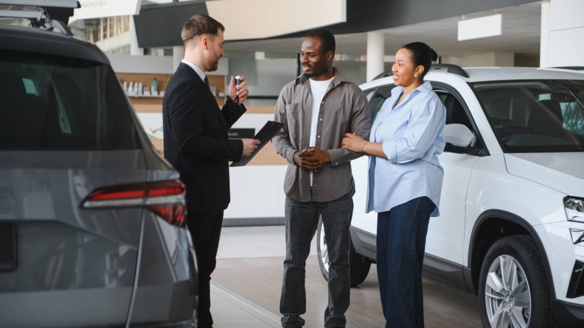 After closing 60 stores, used car chain faces bankruptcy drop-dead date 