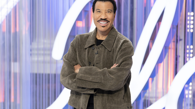 Lionel Richie Sets 'American Idol' Season 25 Return After Hospitalizations 