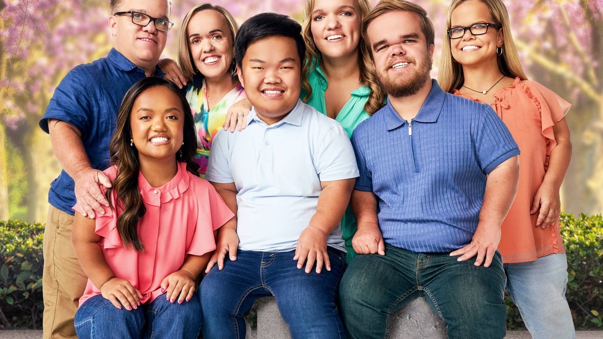 '7 Little Johnstons' Star Liz Welcomes Baby No. 2 - See the First Photos