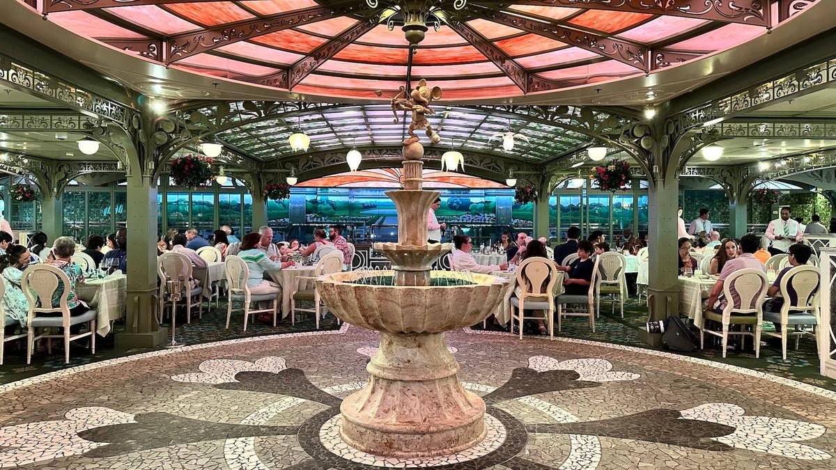  Enchanted Garden is a main dining restaurant featured on the Disney Dream and Disney Fantasy. 