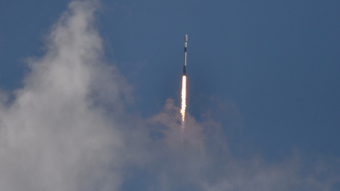 SpaceX rocket launch from Florida. What time is Cape Canaveral liftoff? 