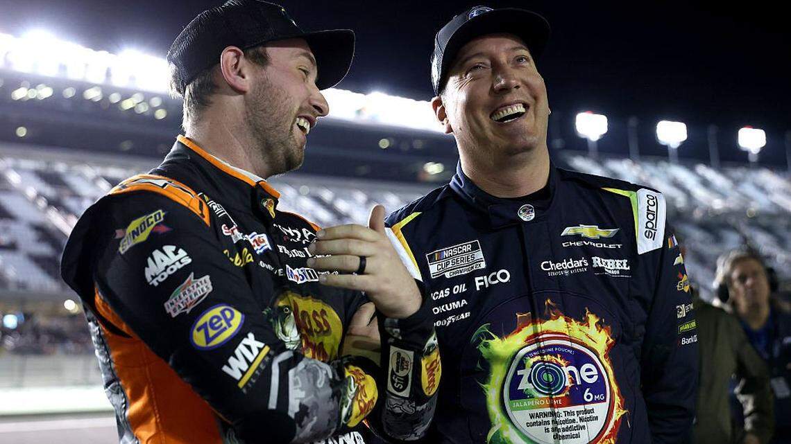 Kyle Busch wins pole for Daytona 500 in 21st attempt