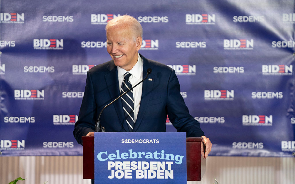  Former President Joe Biden speaks to a crowd during a fundraising event with the South Carolina Democratic Party at the Columbia Museum of Art on February 27, 2026 in Columbia, South Carolina. 