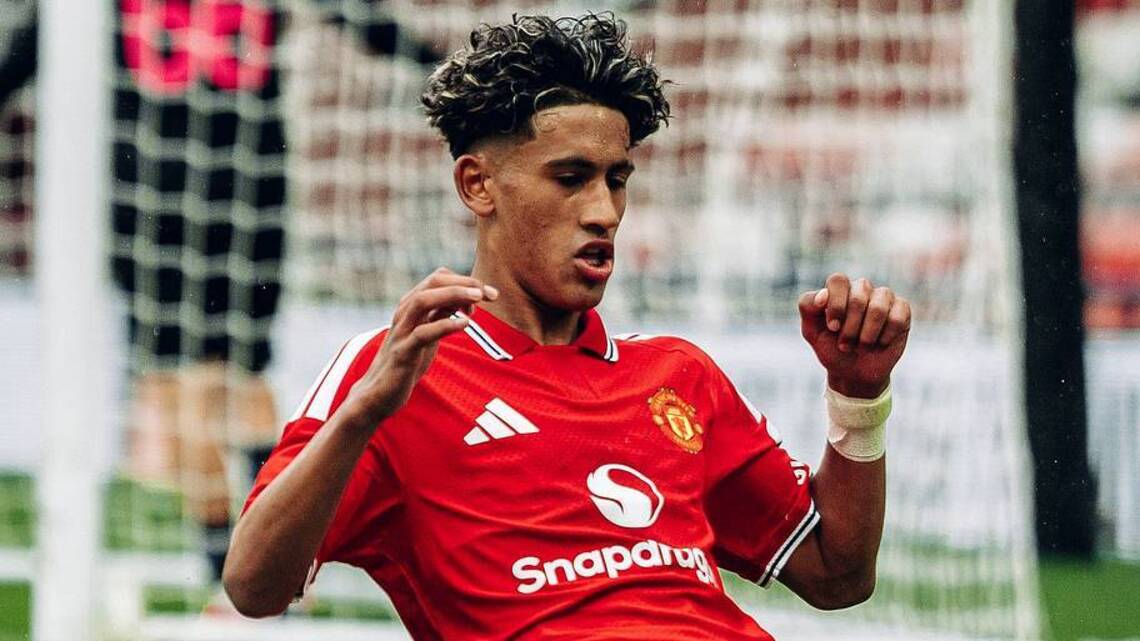 JJ Gabriel Has One Man Utd Exit Route Ruled Out by Common Decency