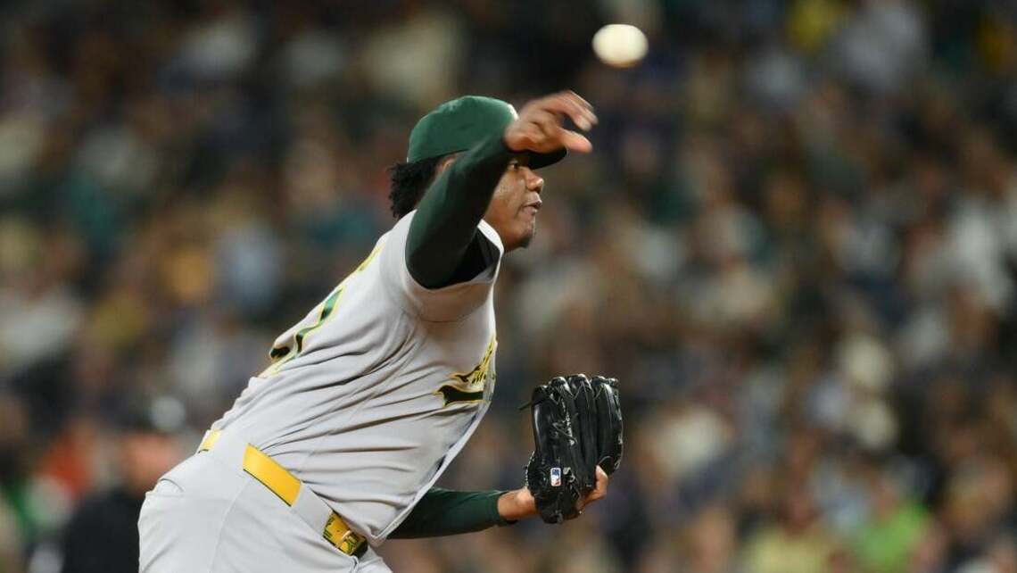 A's ride strong relief pitching, power surge into rematch vs. Mariners 