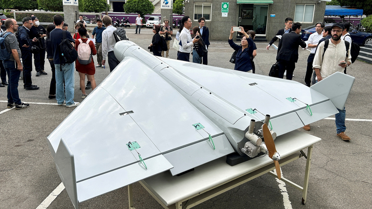 Taiwan-based Thunder Tiger Group's Papa Delta drone is displayed during a media tour in Taichung, Taiwan April 21, 2026. Picture taken with a mobile phone. REUTERS/Ben Blanchard/File Photo