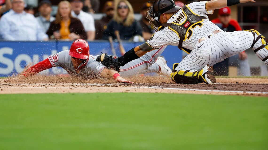 Padres hit, bunt their way to victory over Reds in series opener 