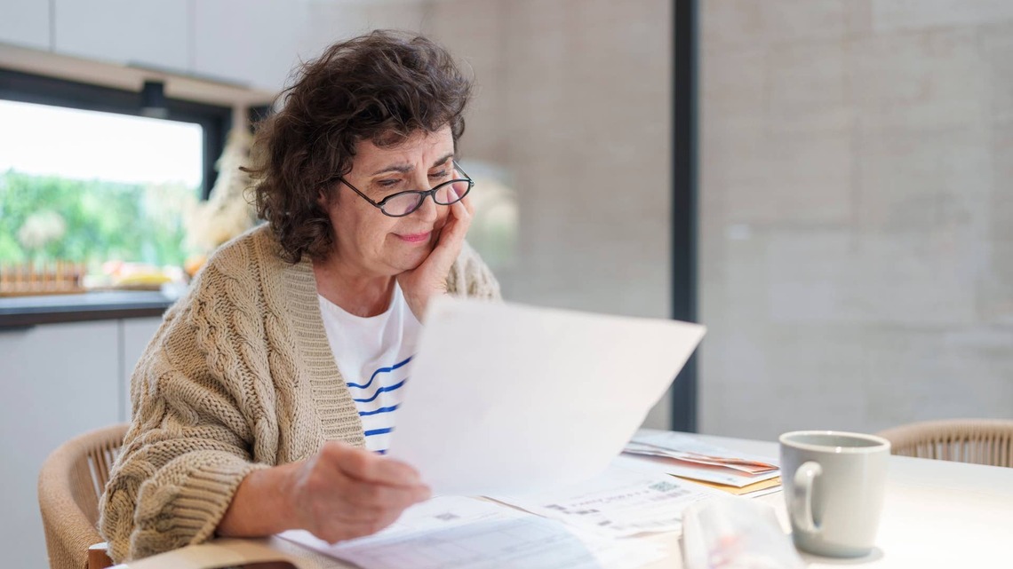 Fidelity on 401(k)s: Keep saving despite volatility, avoid hardship withdrawals 