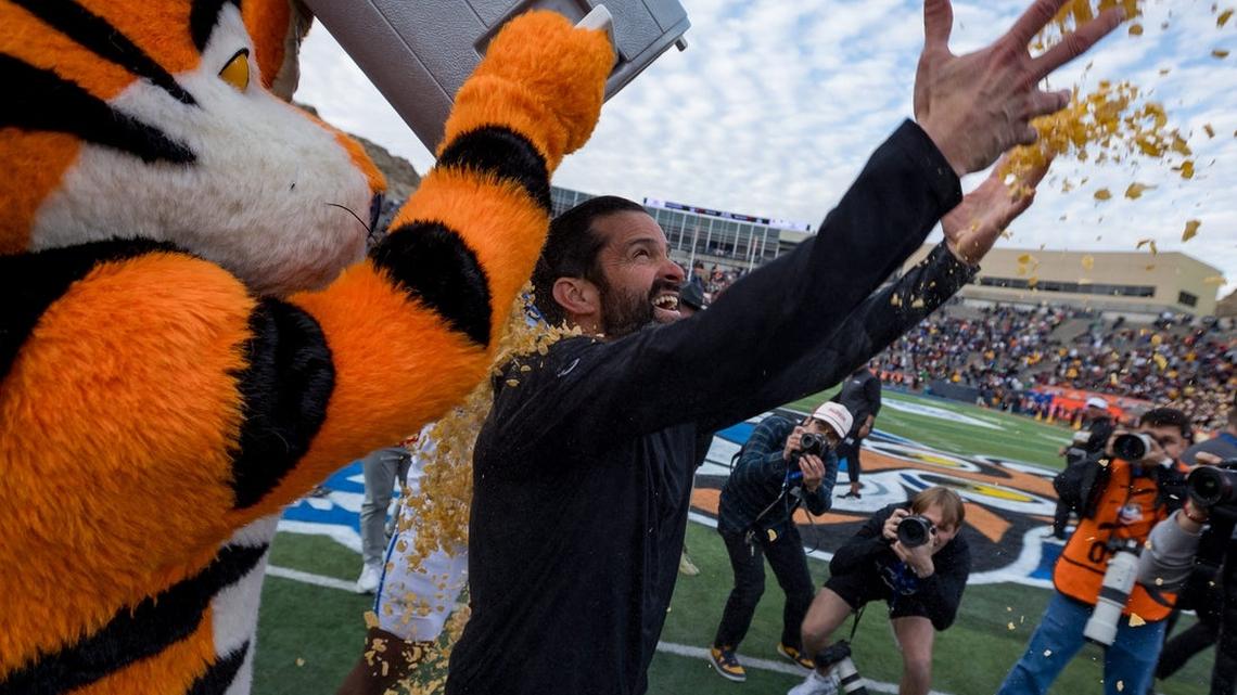 Duke coach Manny Diaz inked to extension through 2031 