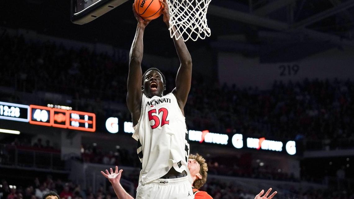 Big 12 tests continue as reeling BYU visits resurgent Cincinnati 