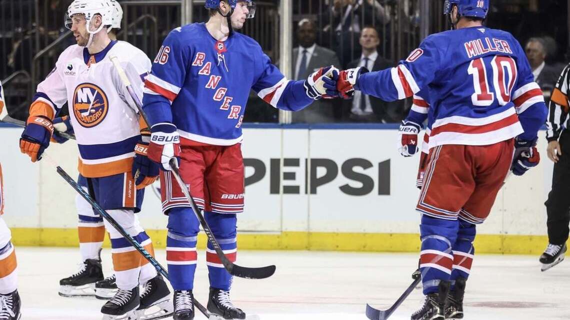 Great goalie matchup expected as Rangers open at home vs. Lightning   