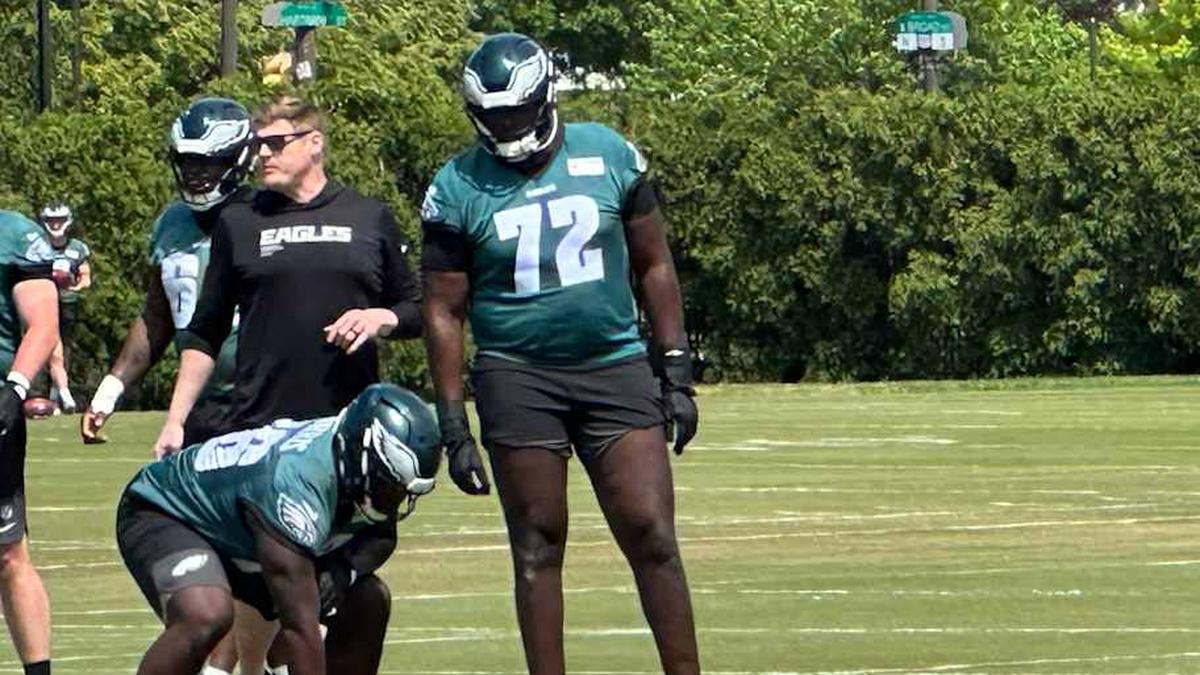  Eagles OT Markell Bell at rookie minicamp on May 1, 2026. | John McMullen/Eagles On SI 