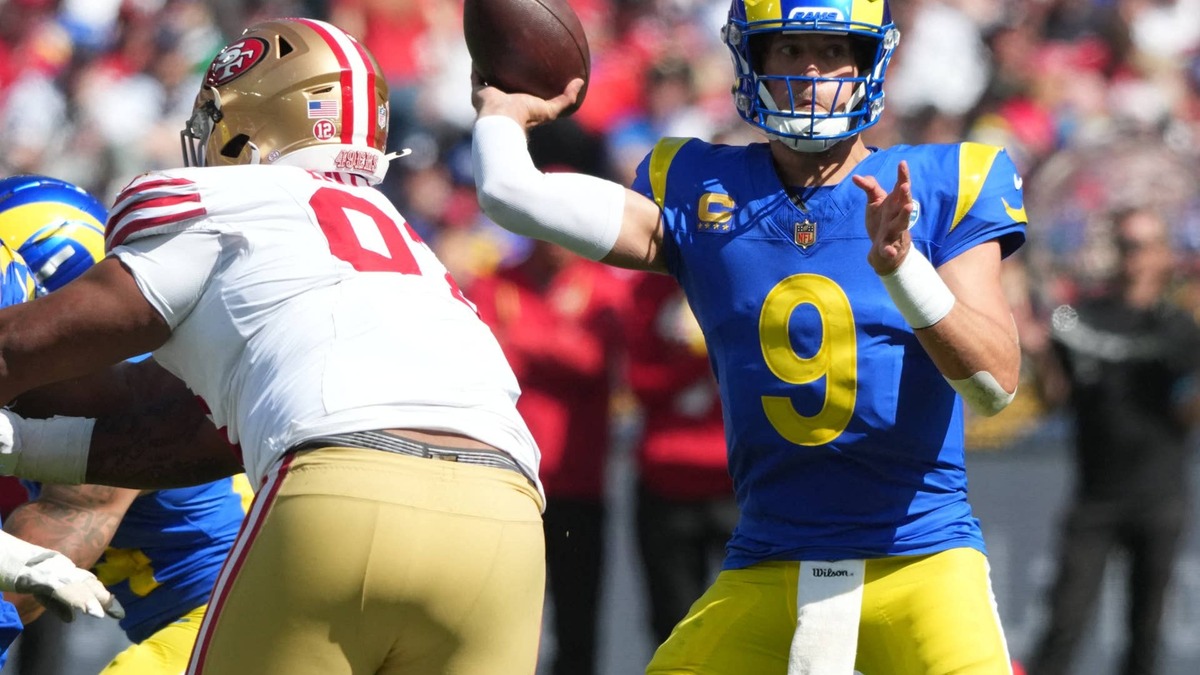Matthew Stafford Thursday Performance Draws Criticism From Former Teammate