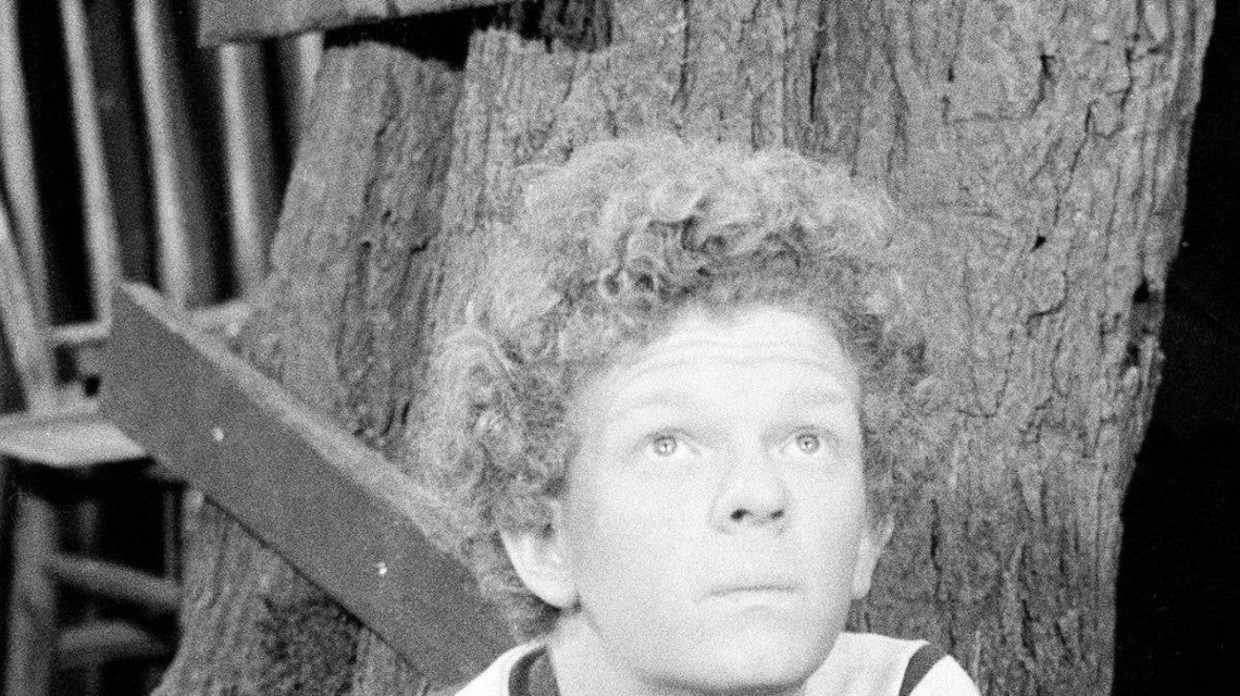 '70s Child Star Johnny Whitaker Reveals Surprising Payout From Beloved Saturday Morning TV Series 50 Years Later 