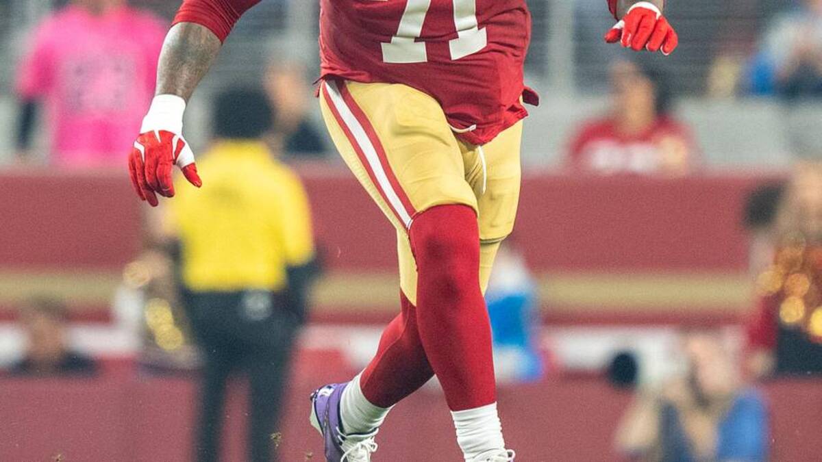  November 24, 2025; Santa Clara, California, USA; San Francisco 49ers offensive tackle Trent Williams (71) during the first quarter against the Carolina Panthers at Levi's Stadium. Mandatory Credit: Kyle Terada-Imagn Images | Kyle Terada-Imagn Images 