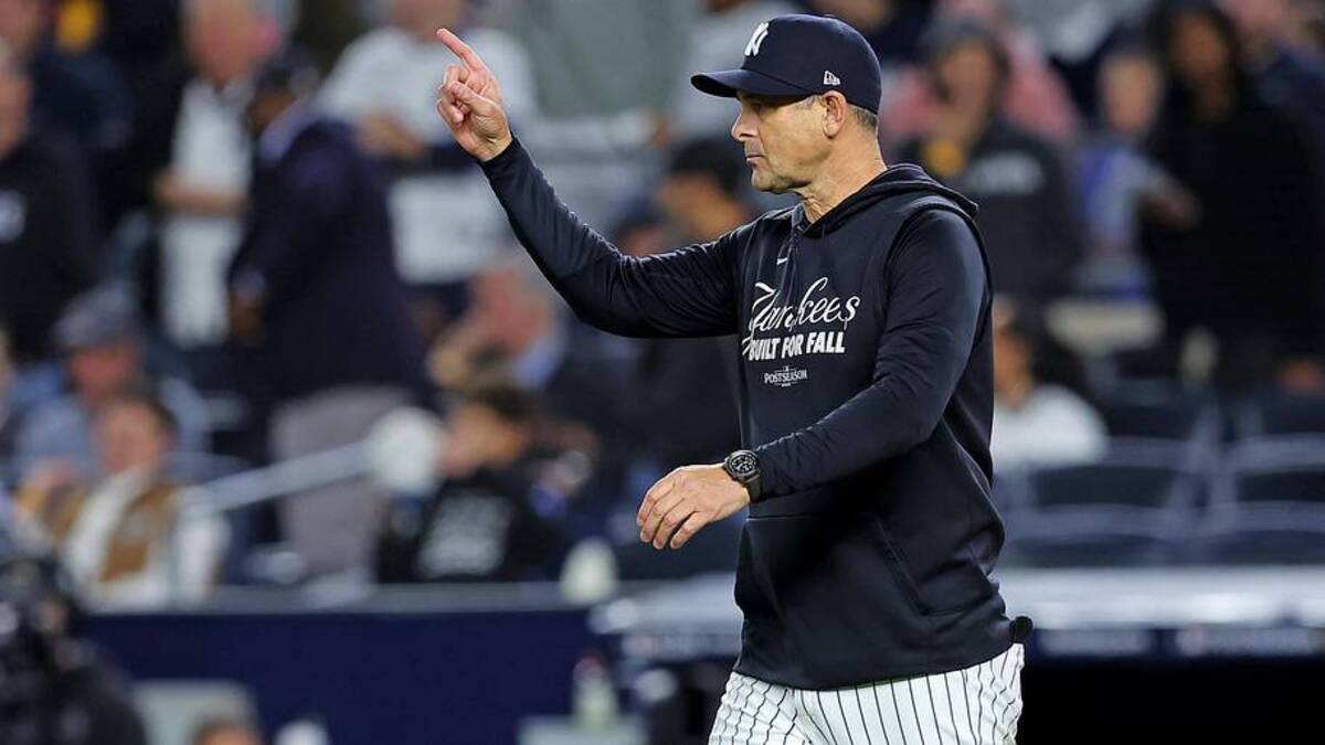  Yankees manager Aaron Boone is excited by Carlos Lagrange's potential. | Brad Penner-Imagn Images 