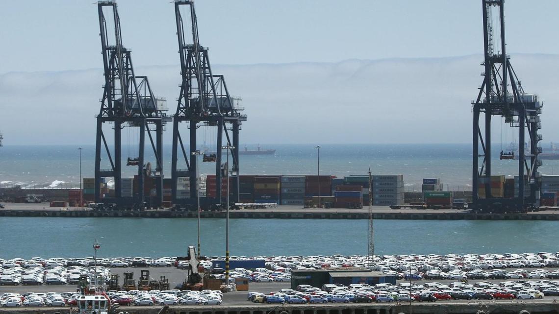 Chile approves $4.45 billion project to triple capacity of country's largest port 